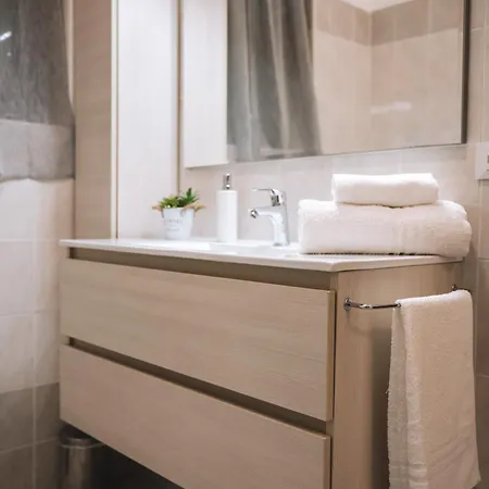 Bl Διαμέρισμα Λατίνα